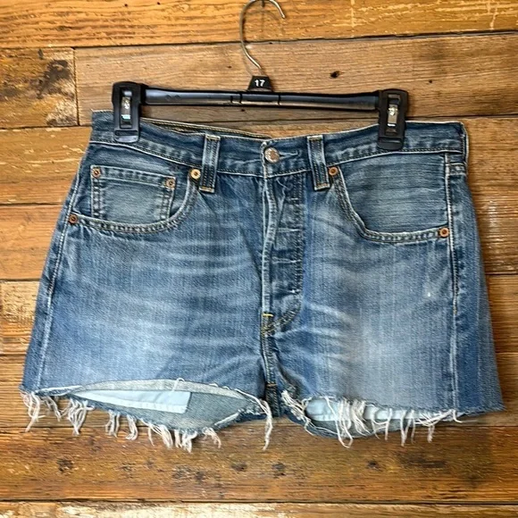 LEVIS Authentic 501 Buttonfly Cutoff Denim Jean Shorts - Picture 5 of 11
